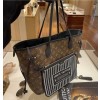 루* M11946 NEW REVERSIBLE NEVERFULL 네버풀 인사이드 아웃 MM